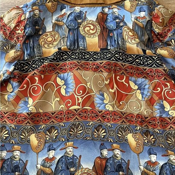 Silk Blend Asian style Cropped Jacket Royal Blue Gold Figures Sz L - Picture 5 of 6